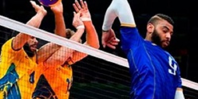 Тульские волейболистки отрабатывают "слепой" удар