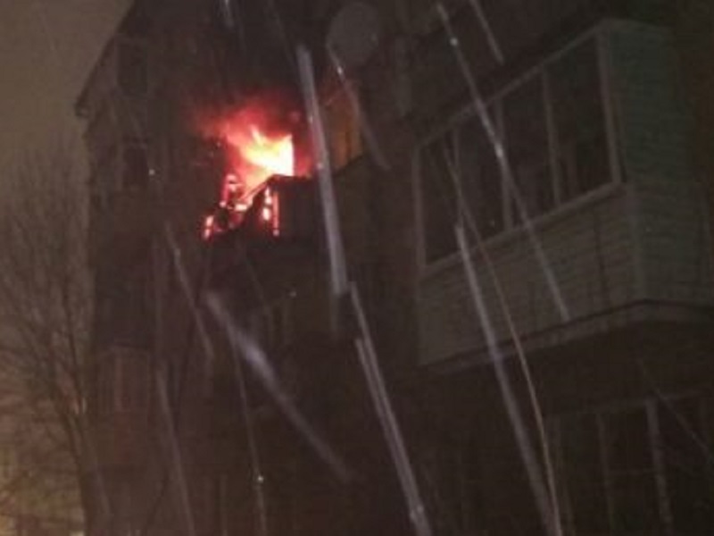 В Туле из горящего дома эвакуировали жильцов