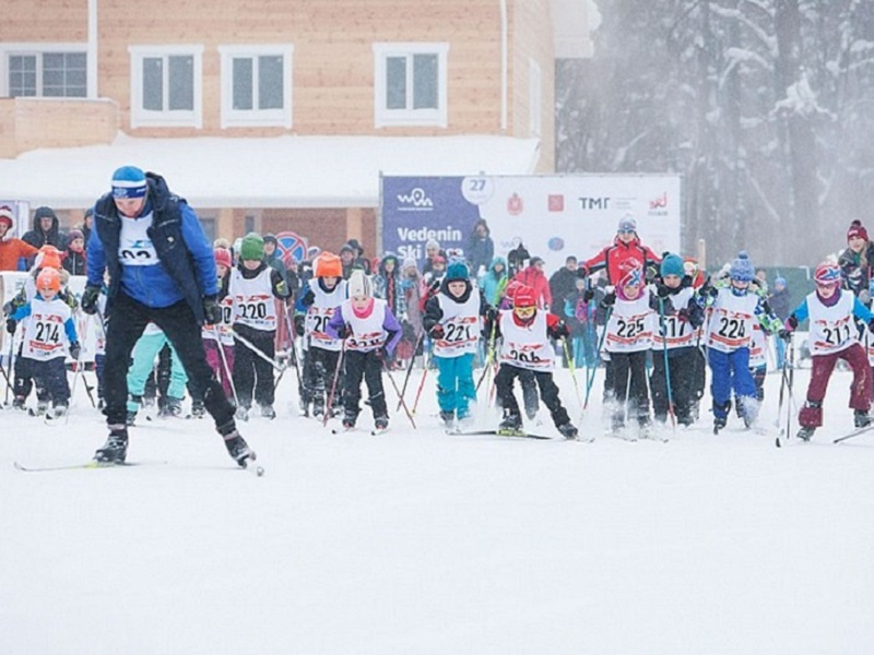 В Туле состоялась массовая гонка Vedenin Ski Race