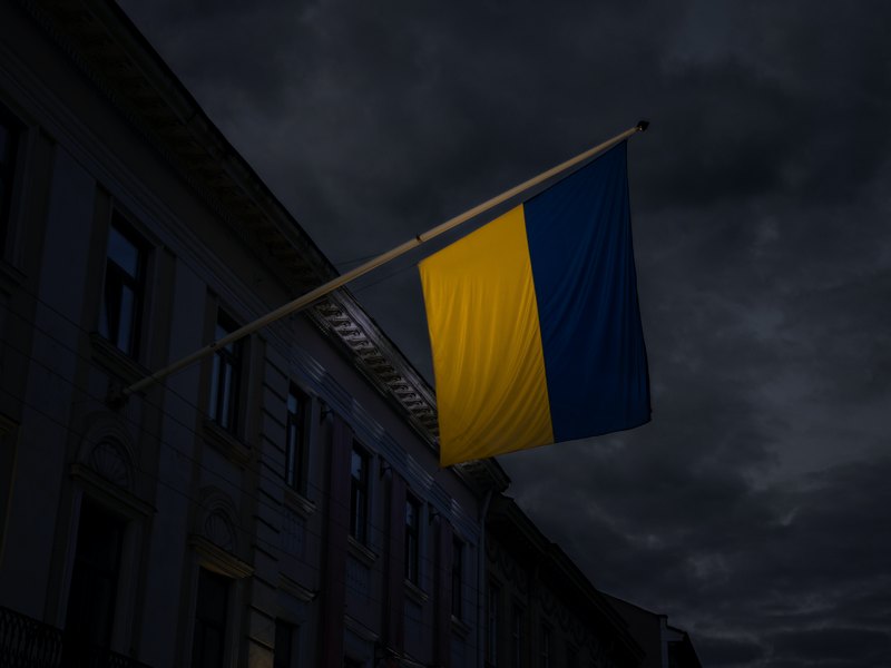 Какую независимость сегодня празднуют на Украине?  Нет никакой независимости