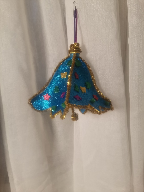 Колокльчик-пампончик