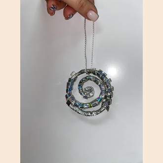 Блестящий завиток