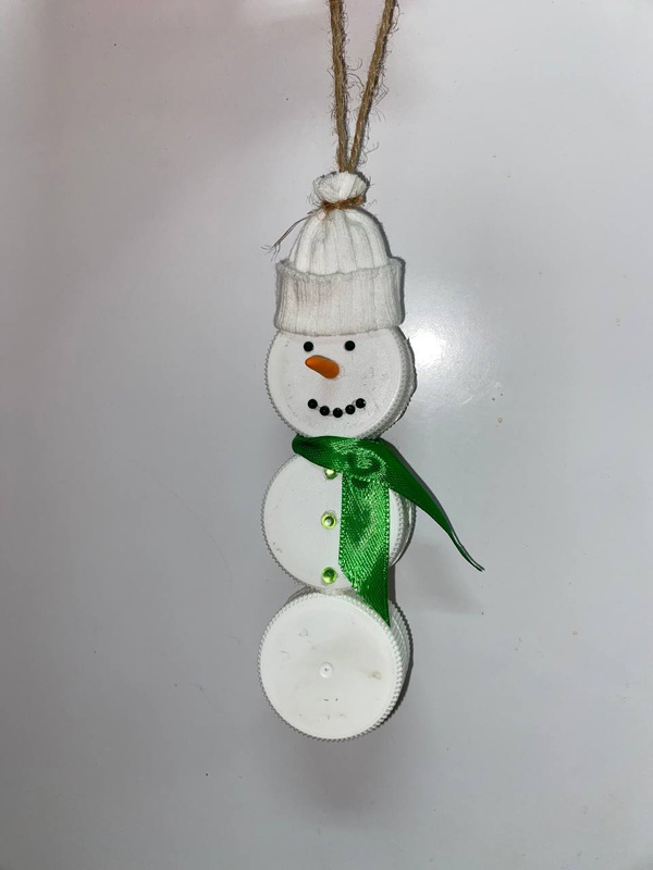 Смешной снеговик