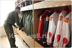 Гардеробная воспитанников воинской части. Все как в армии.
